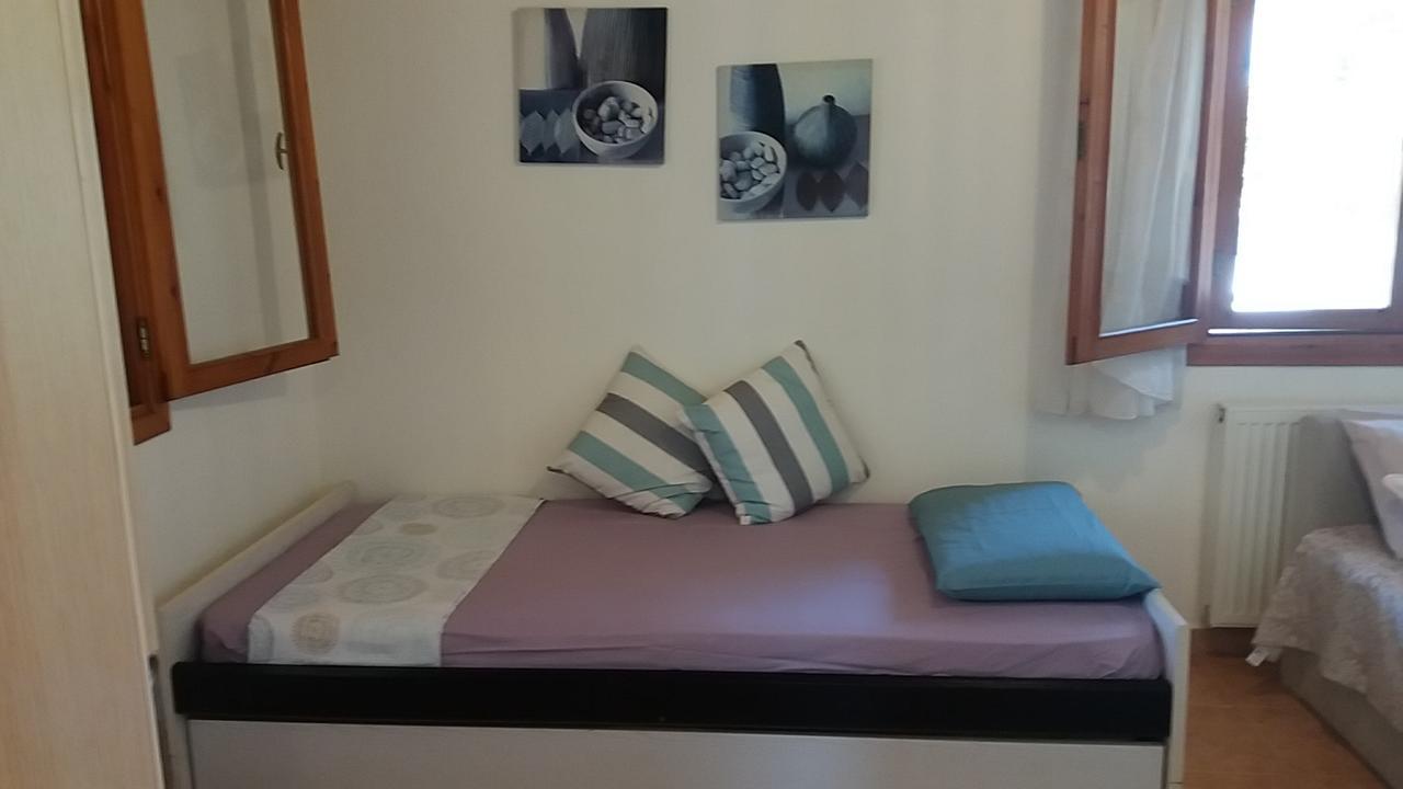 הוילה ניאה סקיוני Seaside House מראה חיצוני תמונה